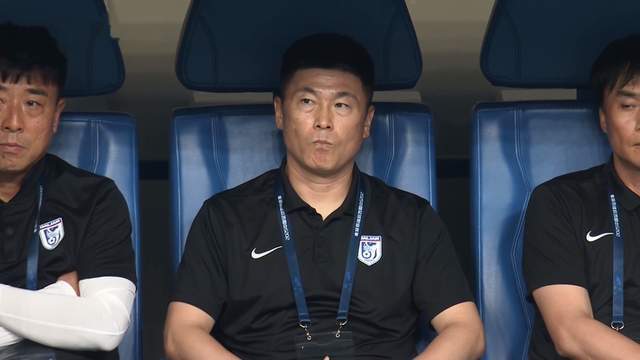 毛伟杰国字号集训，大连变保级+争冠判官 3将可清洗 9月底线拿3分